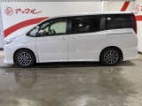 この度は当店のお車をご覧になっていただき、誠にありがとうございます。じっくり現車確認して頂けるよう、ご準備を致します!