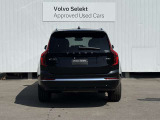 ◆バック/万が一を考え、安全性を重視する方に選ばれているVOLVO車。ドアを開閉するとその重み・厚みに驚くはず