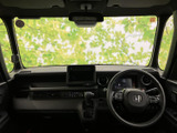 バックモニター付きで、狭い場所でも安心。安全確認をサポートし、運転の負担を軽減します。運転初心者の方にもおすすめです。