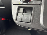 【 電動パーキングブレーキ 】電動なのでお車をしっかりホールドいたします!//