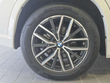 右後リヤ 225/55R18