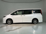 全車種、走行距離無制限の1年間無料保証付き!全国5000ヶ所に及ぶトヨタサービス店舗の安心ネットワーク!※3年先まで延長可能なロングラン保証&alpha;もご用意してます(有料)。