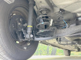 お車を安心してお乗りいただく為には、足回りの定期点検が欠かせません。サービスサポート(有償保証)では無料点検もご提供しており、安心のカーライフをお過ごしいただけるサポート体制が整っています。