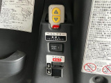 安全安心な走行のために、納車前には小さなクルマを知り尽くしたエキスパートが基本性能に関わる機能や状態を徹底的に点検しています。