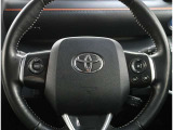 【ステリングスイッチ】運転しながら各種操作が可能な画期的な装備!とっても便利ですよ。