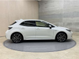 「中古車ハイブリッド保証」付き。ハイブリット機構を無償で保証します。保証期間は初度登録年月から10年目まで、または3年間の長い方。但し累計走行距離が20万km以内。