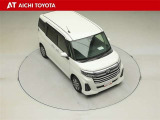 両側パワースライドドア付きだから、狭い駐車スペースなどでの乗り降りラクラク♪小さなお子さまのいるご家庭には嬉しい装備です。