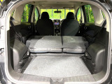 普段のお買い物や通勤、送迎等に十分な荷室スペースを確保しております。セカンドシートを倒すと、大きな荷物の積載も可能です♪