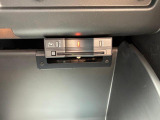 高速道路の料金所をキャッシュレスでスムースに通過できるETCが装着済みです。