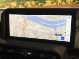 【12.3インチディスプレイオーディオ】スマートフォンと連携が可能な大画面ディスプレイオーディオです。スマートフォンのナビ機能を使用したり、Bluetooth接続で音楽もお楽しみいただけます!