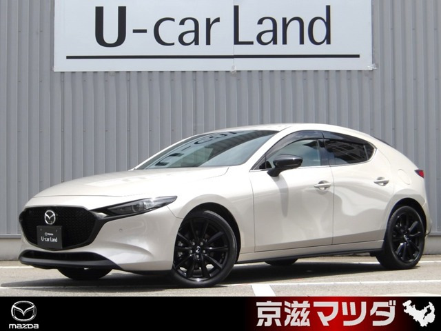 マツダ MAZDA3ファストバック 
