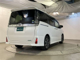 この車でレジャーにショッピングにお出かけしましょ!