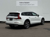 ◆バック/万が一を考え、安全性を重視する方に選ばれているVOLVO車。ドアを開閉するとその重み・厚みに驚くはず