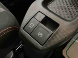 ご覧いただくタイミングによっては、掲載中の車両でも商談が入っていたり、更新・反映の時差があるため売約済みになっている場合がございます。
