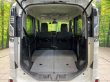 普段のお買い物や通勤、送迎等に十分な荷室スペースを確保しております。セカンドシートを倒すと、大きな荷物の積載も可能です♪