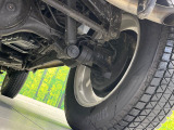 お車を安心してお乗りいただく為には、足回りの定期点検が欠かせません。サービスサポート(有償保証)では無料点検もご提供しており、安心のカーライフをお過ごしいただけるサポート体制が整っています。