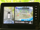 狭い道や駐車時も、後方の状況をしっかり確認できます。安全な運転をサポートする頼もしい装備。運転に自信がない方にもおすすめです。