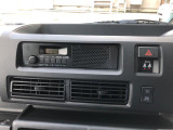 AM/FMラジオ付きです。