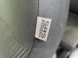 シート側面にもエアバックが付いて更に安心です