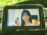 停車中には、TVや映像コンテンツをお楽しみいただけます。長距離移動や休憩時間などに、リラックスしたひとときを過ごせます。快適なドライブをサポートします。