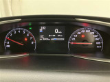 納車前に当社メカニックによる『プロの視点』で、お車を安全かつ安心して気持ち良くお乗り頂くために●エンジンオイル●オイルフィルターを新品に交換して納車します!無料TEL0078-6003-269666