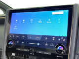 ディスプレイオーディオを装備。スマホとクルマをつなぐことで、これまでのナビに加えて、いろんなサービスが楽しめます。