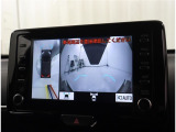 バックガイドモニターで、後方を確認しながら安心して駐車することができます。運転初心者も熟練者も必須の機能ですよ!