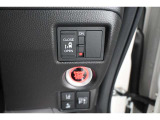 スライドドアの開閉も 運転席から