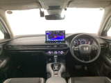 【前方視界】開放的な前方視界!運転がしやすく疲れにくいです♪窓が大きく、見通しがとっても良いおクルマですよ♪