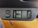電動格納ミラー、パワーウインドウ