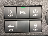 パーキングセンサー、車線逸脱警報システム、DSC、iストップなど安全装備多数!