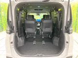 普段のお買い物や通勤、送迎等に十分な荷室スペースを確保しております。セカンドシートを倒すと、大きな荷物の積載も可能です♪