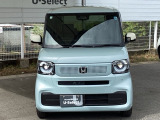お客様に安全で快適なカーライフをお送りいただくために、中古車にも高いレベルの品質基準を設け、その基準に従って、全ての中古車について納車前整備を実施しています。