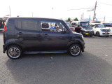 お車は買って終わりではありません。なぜなら車は壊れないという事がないからです。「安さ」だけでなく「安心」=購入後の点検・修理・トラブル対応こそ私達の強みです。