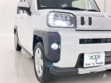 フォグランプ装着車です。暗い夜道の車両前方を明るく照らします