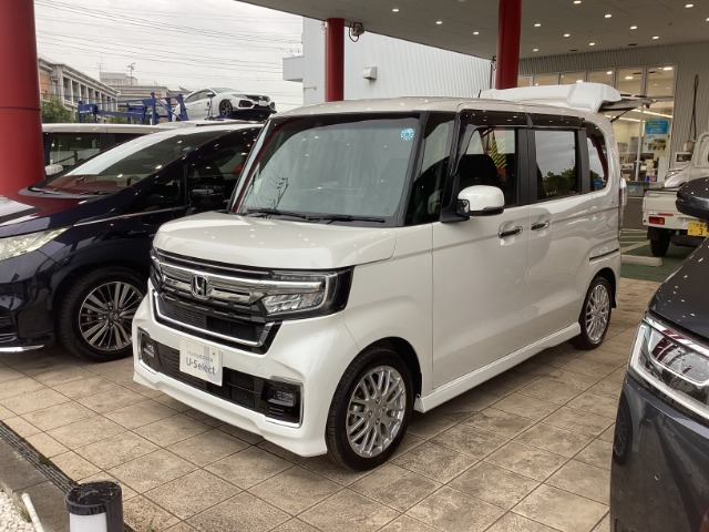 ホンダ N-BOXカスタム 