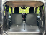普段のお買い物や通勤、送迎等に十分な荷室スペースを確保しております。セカンドシートを倒すと、大きな荷物の積載も可能です♪
