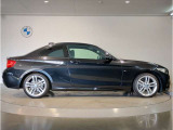 ご納車後も全国約200拠店のBMW正規ディーラーサービス工場にて保証対応いたします。お近くのBMW正規ディーラーをご案内の上、アフターメンテナンスをお受け頂けますので、安心してお乗りいただけます!!