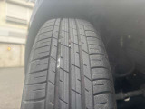 中古車は全てWeb在庫です。現車はストックヤードにて大切に保管しており常時展示はしておりませんので、来店をご希望の場合は事前にご連絡をお願い致します。075-922-2313 定休日:毎週水曜日