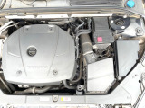 ご納車前に、店舗に併設された整備工場にて点検整備を行います。ボルボ車を熟知したテクニシャンが、ディーラーならではの安心感をご提供致します。