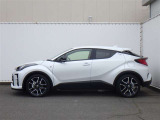 C-HR ハイブリッド 1.8 S GR スポーツ 