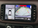 駐停車には便利なアラウンドビューモニター搭載。サイドモニターの切り替えも可能です。