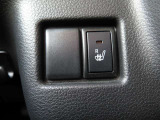運転席シートヒーター装備!寒い冬のドライブにうれしい装備です♪