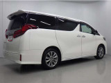 【トヨタ品質】トヨタ車のプロであるトヨタ販売店スタッフが点検・整備しているクルマ