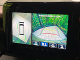【全方位モニター用カメラ】専用のカメラにより、上から見下ろしたような視点で360度クルマの周囲を確認することができます☆死角部分も確認しやすく、狭い場所での切り返しや駐車もスムーズに行えます。