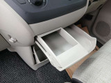 全国どこでも納車OKです!遠方のお客様も歓迎します。納車後の保証修理はお近くの日産のお店で対応出来ますので、お気軽にお電話下さい。TEL 0296-76-2623