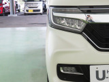 LEDヘッドライトは、点灯の瞬間から光量を発揮し、突然暗くなるトンネルなどでの安定感を高めます。