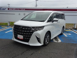 『U-Carつるた店はサービス工場も併設』 ※3ストール設備で買った後の整備も安心です※ 『U-Carつるた店はau携帯ショップも常設』 ※営業時間 AM9:30-PM5:00まで※