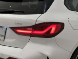 BMW伝統のL字型テールライト