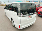 当店では軽自動車から普通車まで幅広くオールメーカーの車種・色・グレードを豊富に揃えております。
